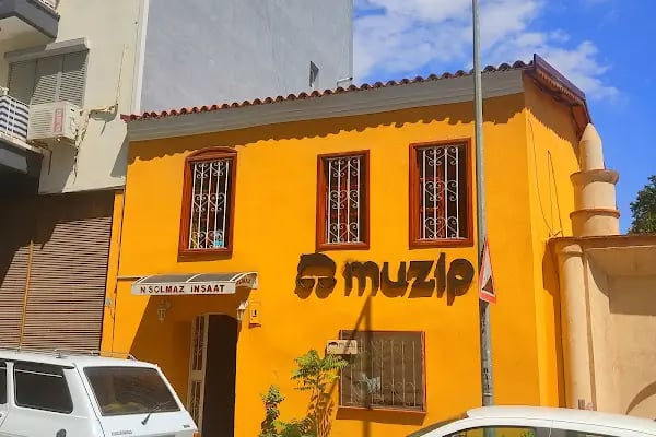 Muzip Cafe - Resim 11