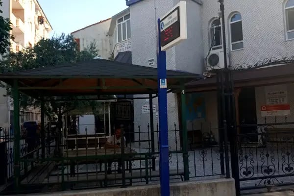Hacı İzzet Cami - Resim 5