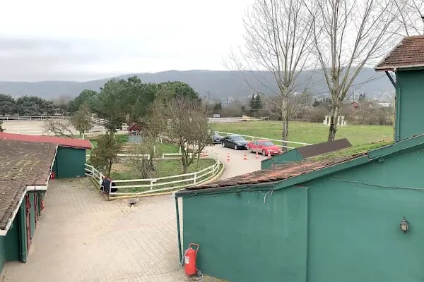 Ömerli Binicilik Eğitim Merkezi - Resim 14