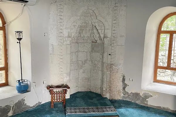 Medrese Camii - Resim 17