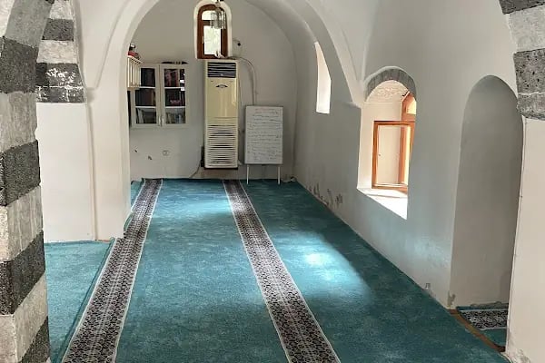 Medrese Camii - Resim 20