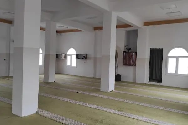 Takuş Cami-i - Resim 2