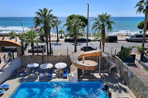 Club Bayar Beach Otel - Resim 3
