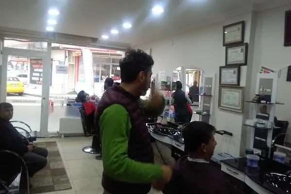 Akyurt Kürşat Erkek Kuaförü - Resim 12