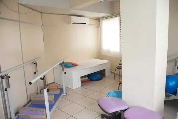 Fizimer Fizik Tedavi ve Rehabilitasyon Tıp Merkezi - Resim 11