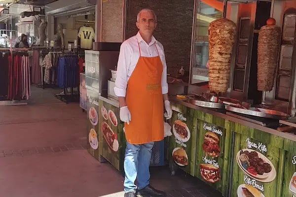 bayraklı döner iskender kokoreç kelle söğüş - Resim 2