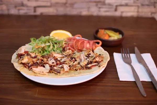 bayraklı döner iskender kokoreç kelle söğüş - Resim 3