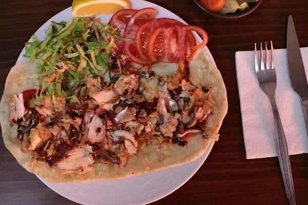 bayraklı döner iskender kokoreç kelle söğüş - Resim 14