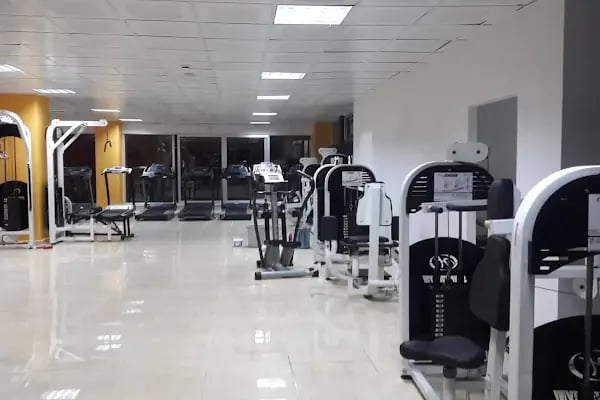 Form Fitness - Resim 3