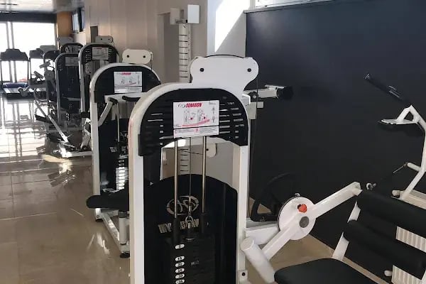 Form Fitness - Resim 7