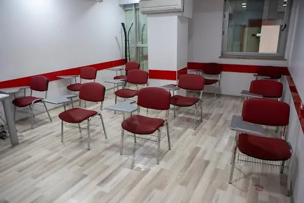 Just English Dil Okulları Bursa-Nilüfer - Resim 2