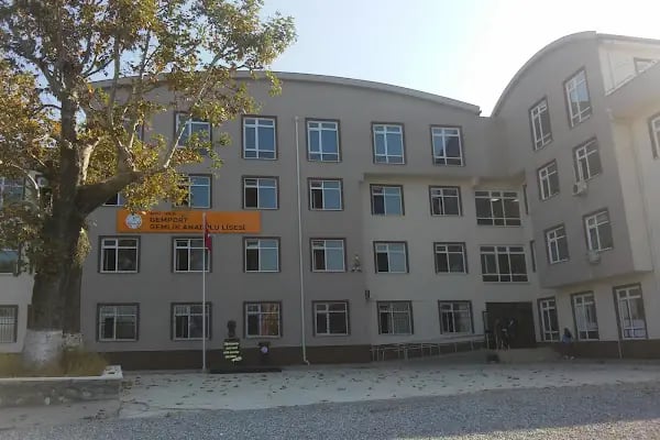 Bursa Gemlik Lisesi - Resim 3