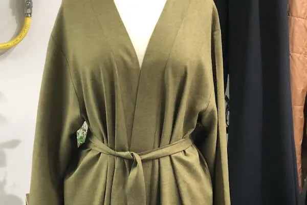 Akyurt Esila Butik Terzi (Bay_Bayan)Üretim Atölyesi ve Kuru Temizleme - Resim 13