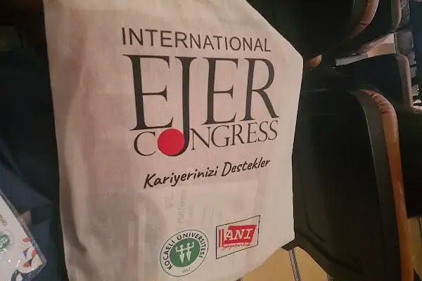 Kocaeli Üniversitesi Kültür Ve Kongre Merkez - Resim 13
