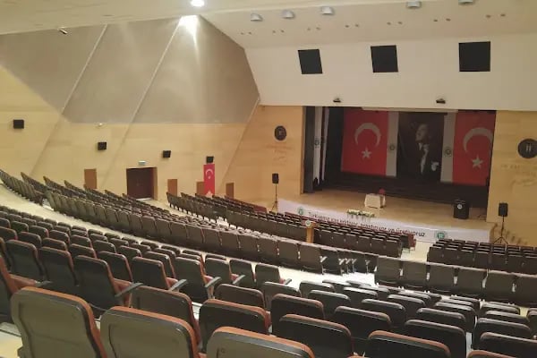 Kocaeli Üniversitesi Kültür Ve Kongre Merkez - Resim 16