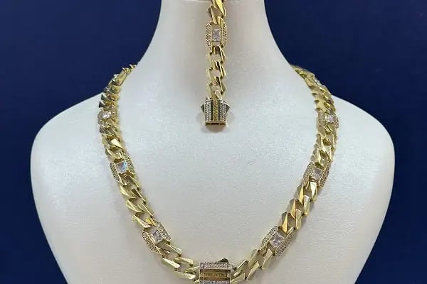 Özçelik Kuyumculuk &amp; Jewellery - Resim 12