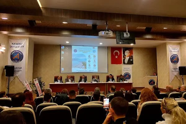 Atatürk Konferans Salonu - Resim 8