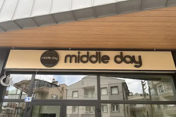 middle day • kitchen - Resim 2