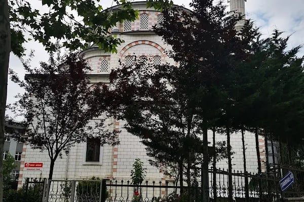 Orhangazi Cami - Resim 12