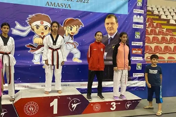 Menekşe Spor Kulübü - Resim 3