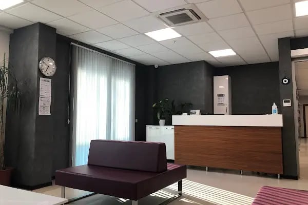 Özel IŞIK Ağız ve Diş Sağlığı Polikliniği - Resim 2