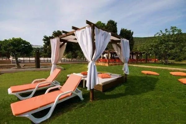 Ada Beach Club - Resim 12
