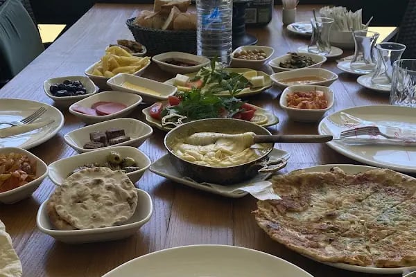 Hayal Vadisi Sera Gölü - Resim 5