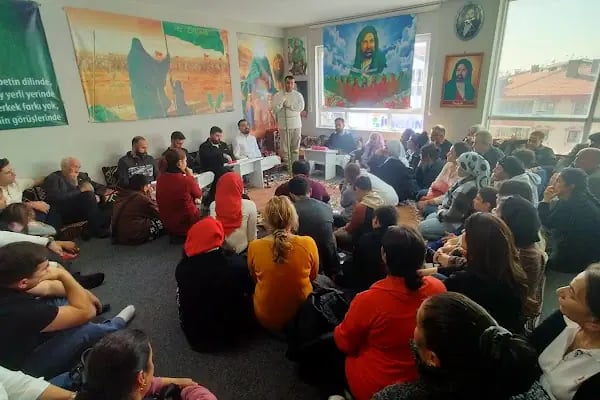 Alevi Yol Erkan ve Eğitim Vakfı - Resim 1
