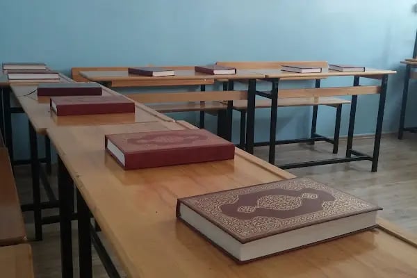 Balçova İmam HAtip Ortaokulu - Resim 2