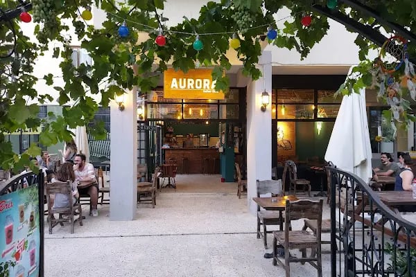 Aurora Coffee Shop - Resim 5