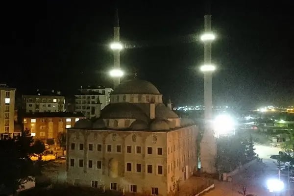 Kızılpınar Merkez Cami - Resim 20
