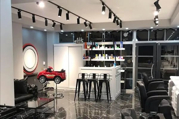 NUHBAL BARBER HAIRSTYLIST - Resim 3
