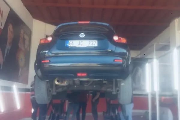 Otonutanı Akçaabat Oto Ekspertiz Merkezi - Resim 2