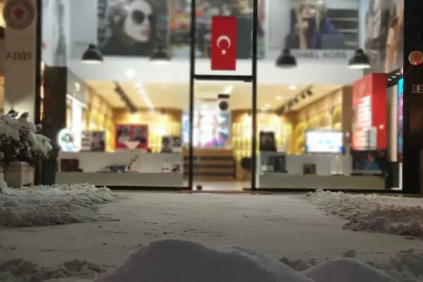 Selay Optik Yaşamkent - Gözlükçü, Optik Ankara, Güneş Gözlükleri - Resim 5