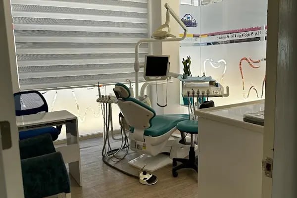 Dent Bulut Ağız ve Diş Sağlığı Polikliniği - Resim 2