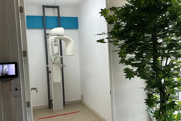 Dent Bulut Ağız ve Diş Sağlığı Polikliniği - Resim 11