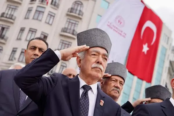 Ataşehir Atatürk Anıtı - Resim 9