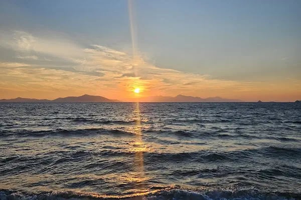 Fenerburnu Sahili - Resim 15