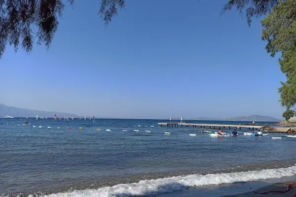Fenerburnu Sahili - Resim 2
