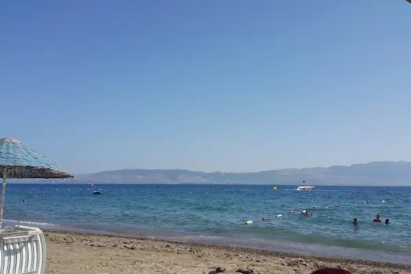 Fenerburnu Sahili - Resim 3