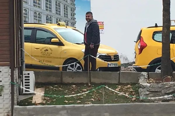 Kükürtlü Taksi - Resim 5