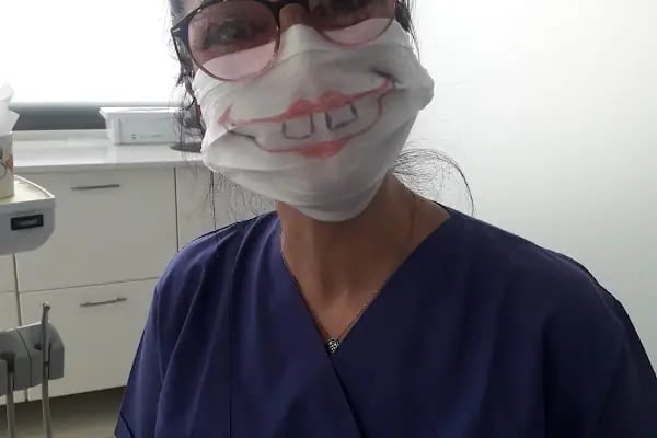 Özel İzmirdiş Ağız ve Diş Sağlığı Polikliniği Yeşilyurt Şubesi - Resim 15