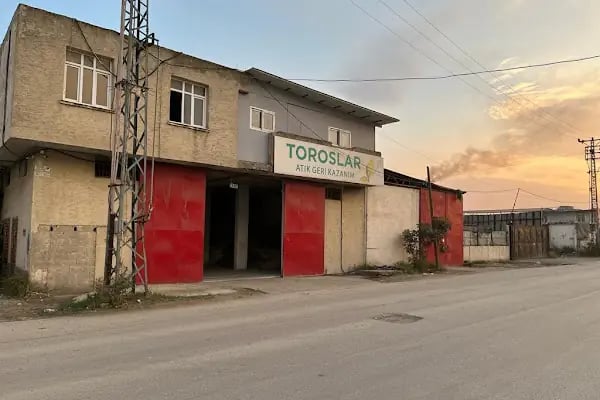 Toroslar Atık Depolama ve Geri Dönüşüm İnşaat Taah. San. Tic. Ltd. Şti - Resim 3