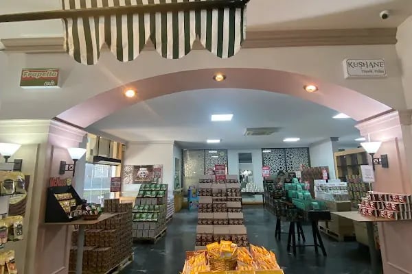 Frapella Çikolata Fabrika Satış Mağazası - Resim 18