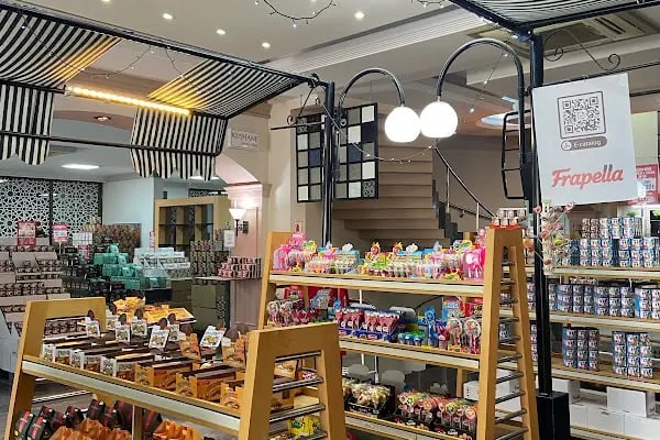 Frapella Çikolata Fabrika Satış Mağazası - Resim 11