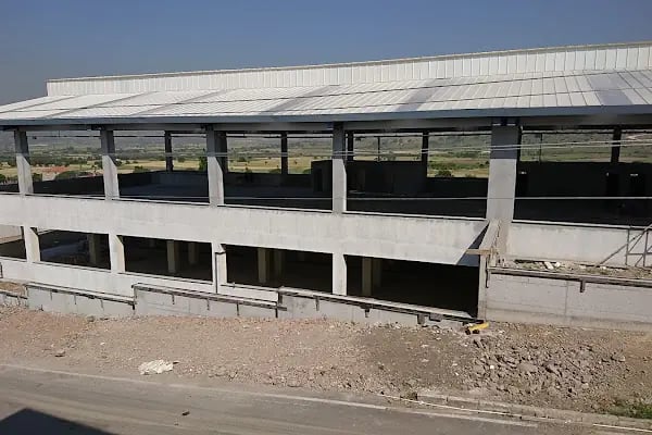 Helvacı kapalı pazar yeri - Resim 5