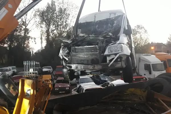 Zeybekoğlu Otoparkı - Resim 2
