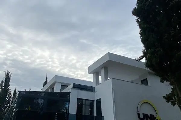 Uni+ Sport Club Görükle Spor Salonu Tenis Kortları - Resim 5