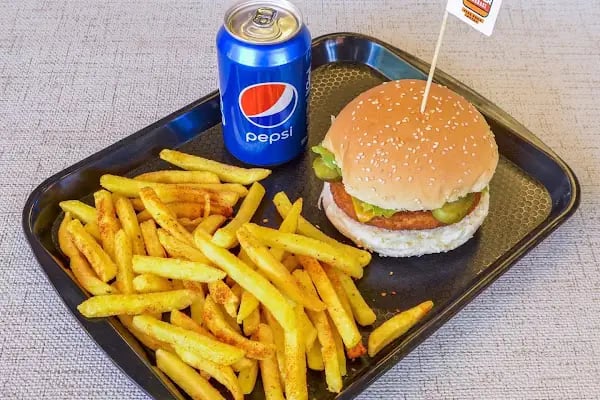 Burger Kasabası Güneşli - Resim 3