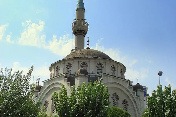 Alsancak Hocazade Camii - Resim 2